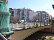 Barcelona rehabilitarà el pont de Marina, el viaducte de Vallcarca i les façanes del parc del Clot